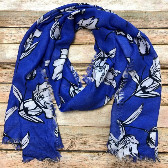 No Label Accessories - Floral Scarf